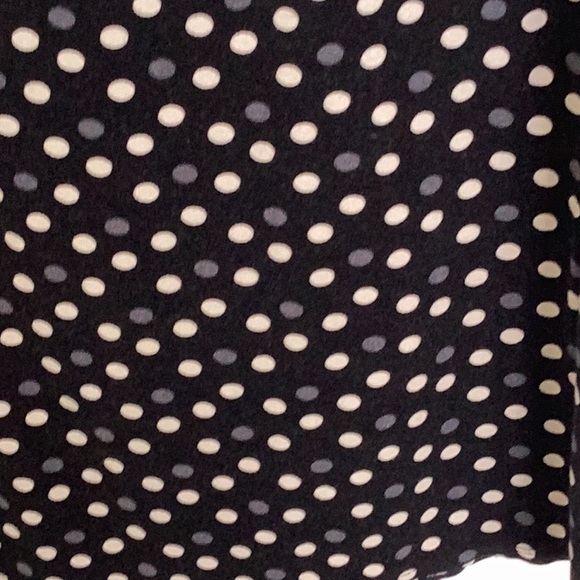 Philosophy Woman 1X soft knit black gray cream polka dot curve hem stretchy top - Picture 4 of 9